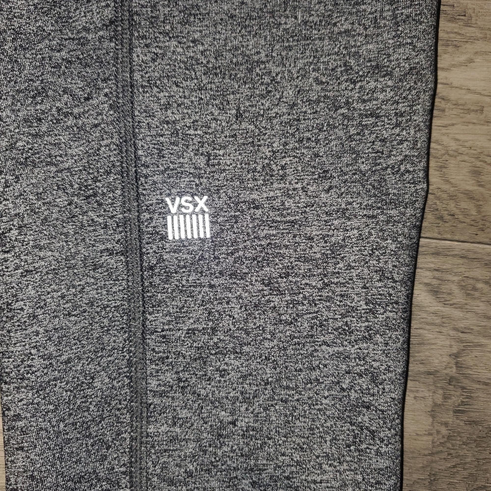 Victoria's Secret Knockout Leggings Medium - Picture 4 of 4